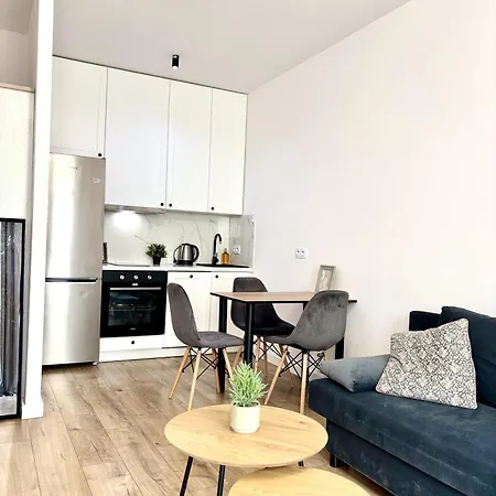 Charm Two-room Apartamento Varsovia